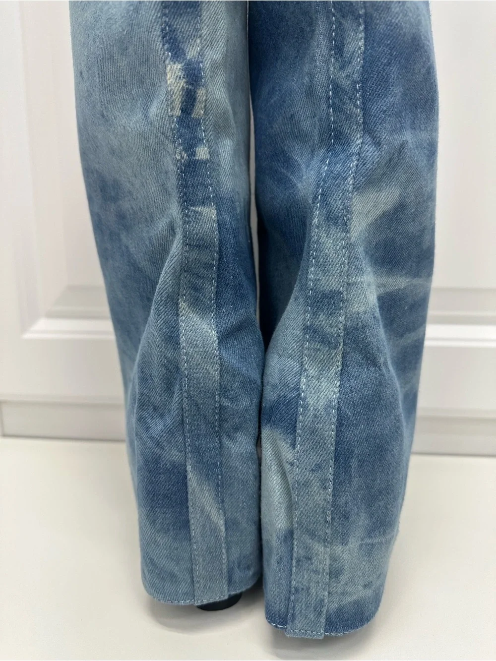 NIB Azalea Wang Marietta Denim Fold Over Open Toe Wedge Boots Tie Dye Size 9